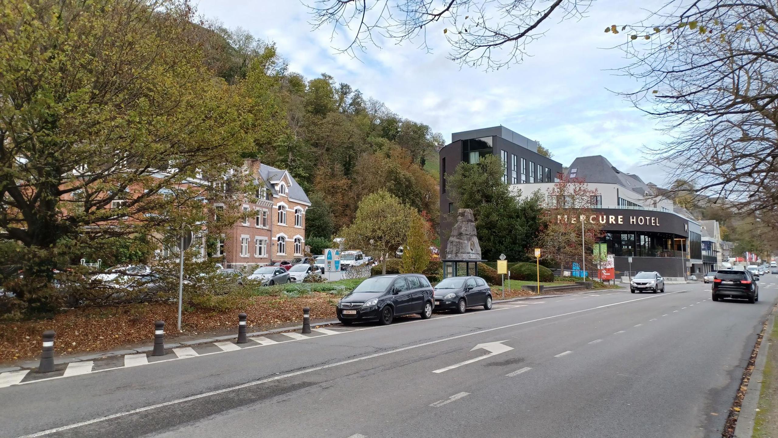 rue de la tour 2 5000 namur